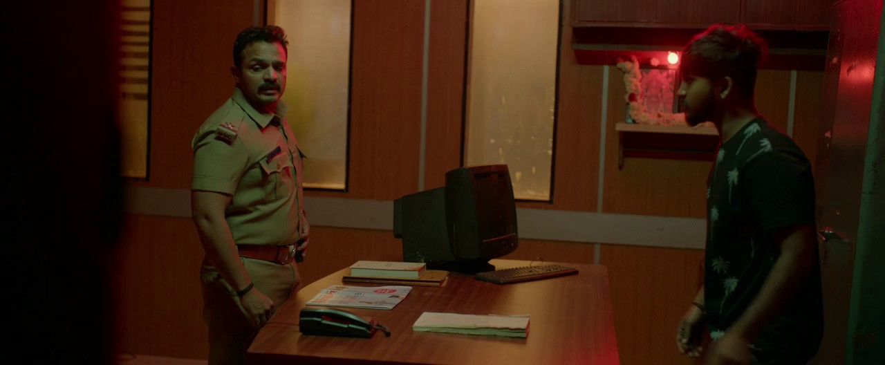 Case of Kondana (2024) Hindi + Kan 720p AVC HE-AAC 2.0 ESub.mkv.0003